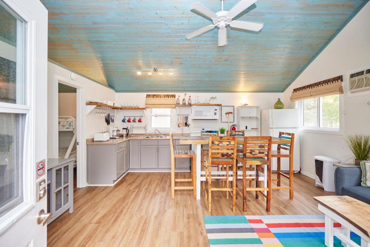 Lake Haven Beach Resort Wainfleet Exterior foto
